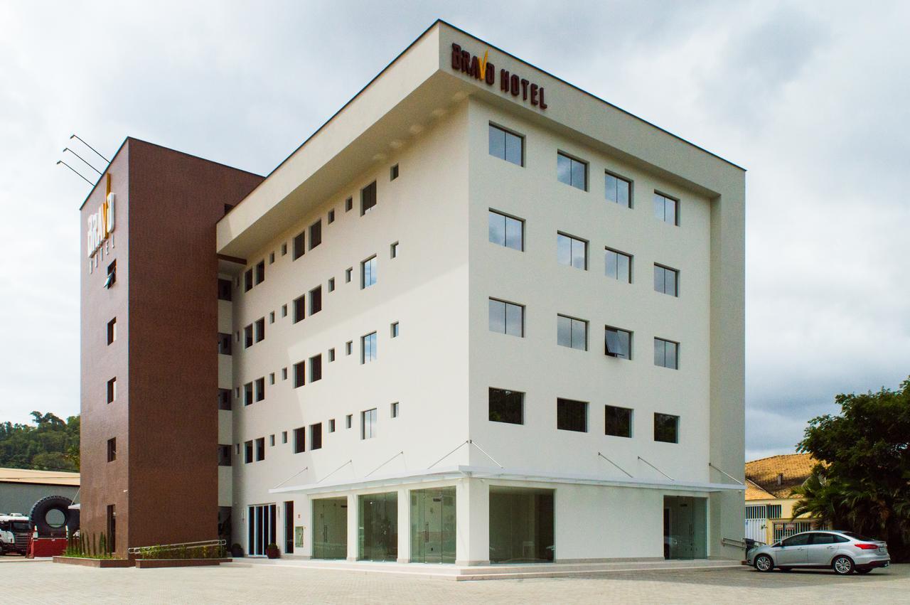Bravo Hotel Joao Neiva Exterior photo